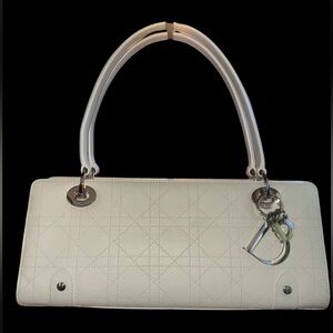 Christian Dior East West Lady Dior bag! LIKE NEW!